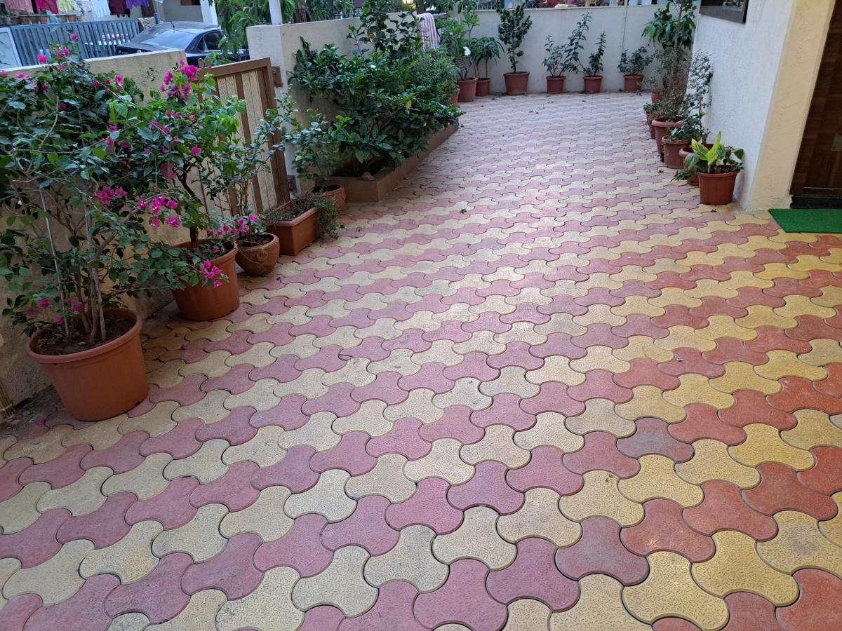 Hotel Bouquet Residency Nashik Exterior foto