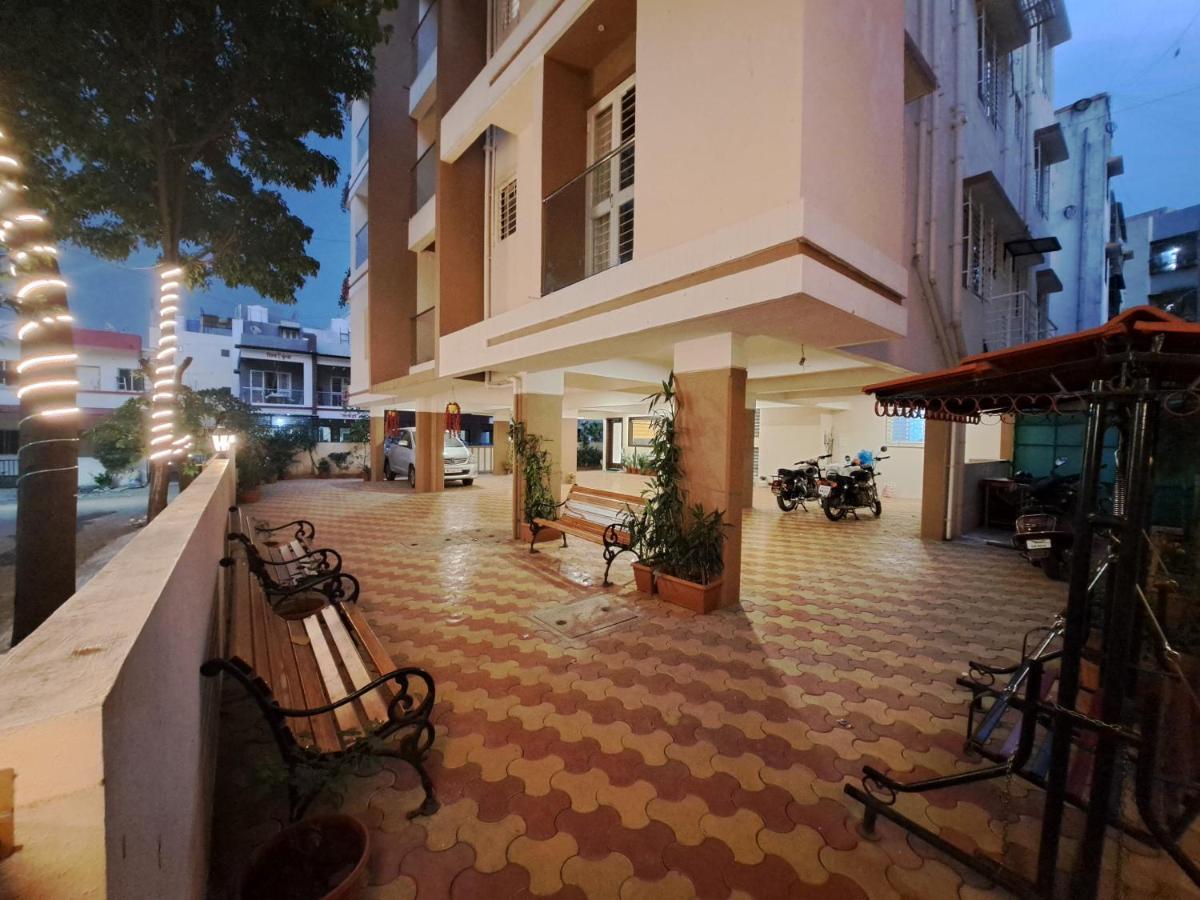 Hotel Bouquet Residency Nashik Exterior foto